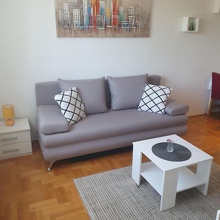 Apartman Dzakula Zagabria Esterno foto