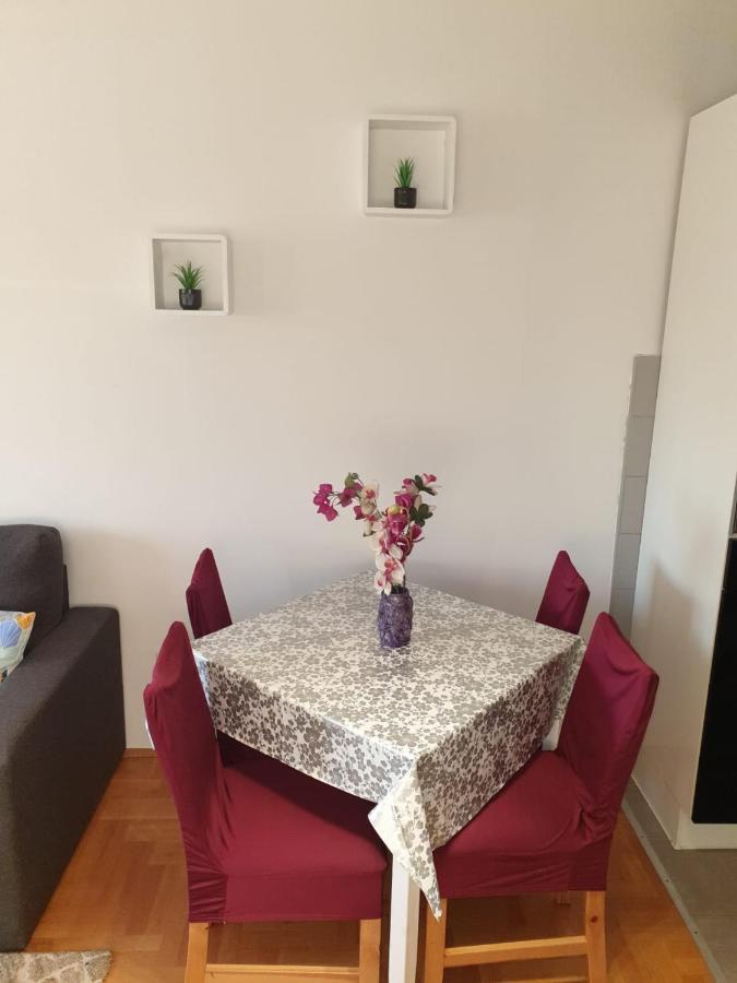Apartman Dzakula Zagabria Esterno foto