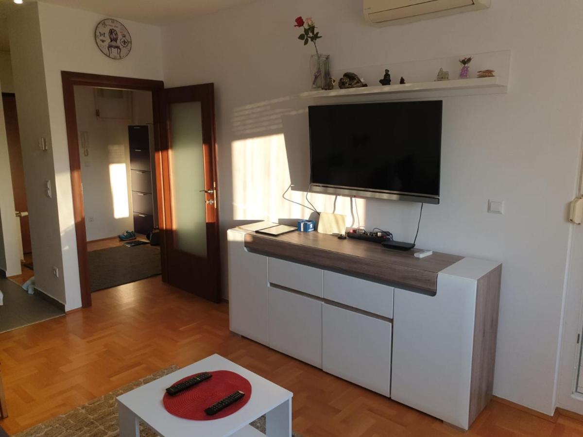 Apartman Dzakula Zagabria Esterno foto