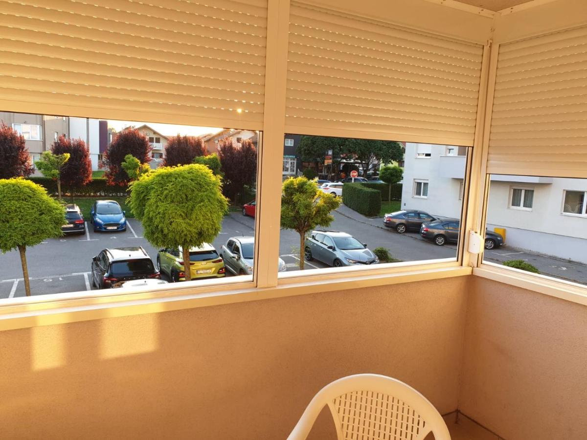 Apartman Dzakula Zagabria Esterno foto
